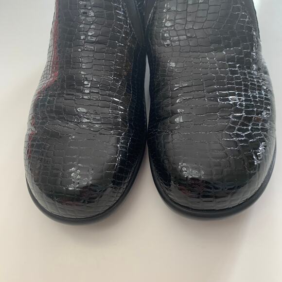SAS Viva C Black Patent Leather Slip-on Size 8N - Picture 6 of 10